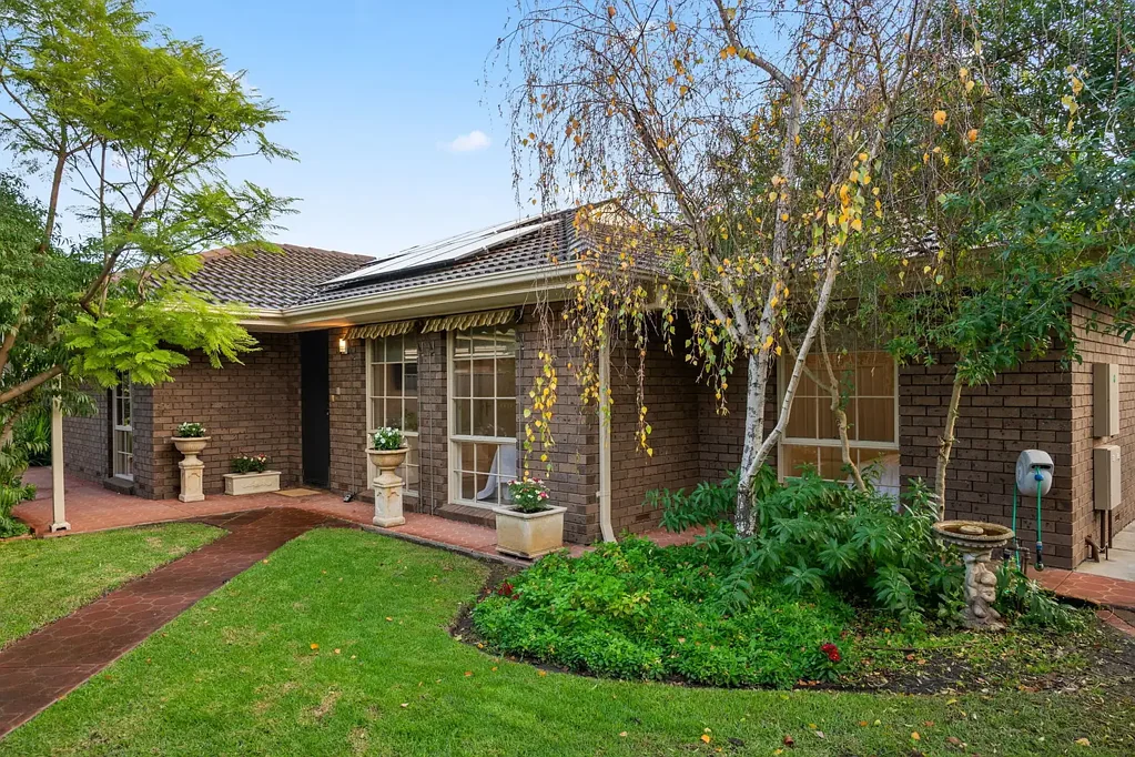 Fullarton 3બેડરૂમ Private, Peaceful and Perfectly Presented in Penrose Close.