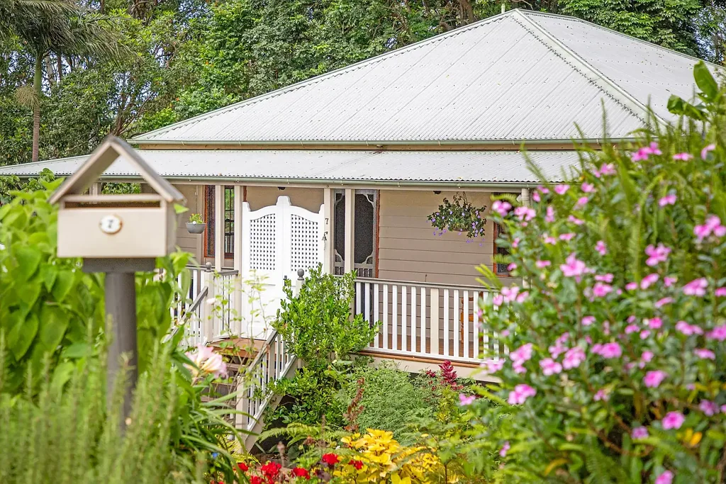 Tamborine Mountain 3ਬੈੱਡਰੂਮ Charming Queenslander with views, dual living option and close to town - Perfect!