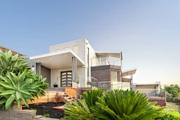 35 Grange Road, Warrnambool