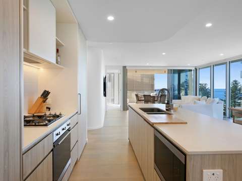 Burleigh Heads 3 Bedroom Exclusive Residential Only Living On The Burleigh Beachfront 'Augusta' By Mosaic.