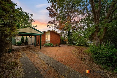 Rivett 3房 Classic Rivett Charm with Space, Privacy & Potential