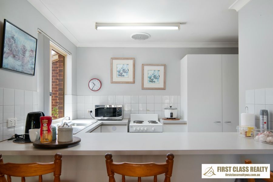 14A TEMPLEMAN PL, MIDLAND WA 6056, 0部屋, 0バスルーム, House