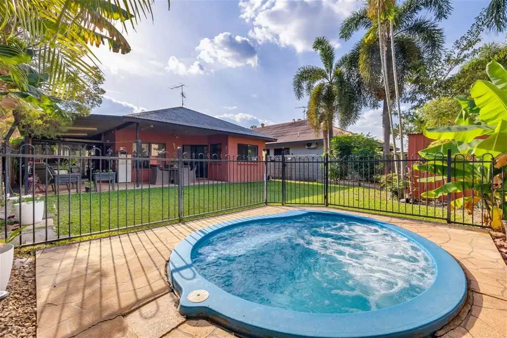 8 Hale Ct, Gunn, NT 832