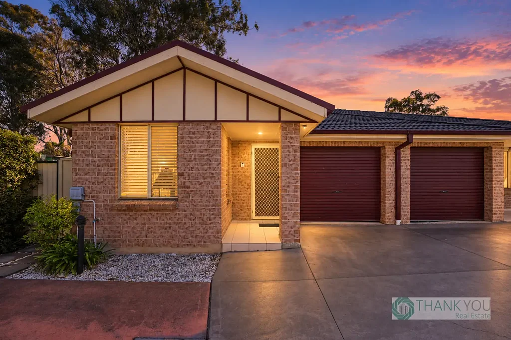 Toongabbie 3 Bedroom Spacious 3-Bedroom Villa in a Premier Pocket – Low Strata!