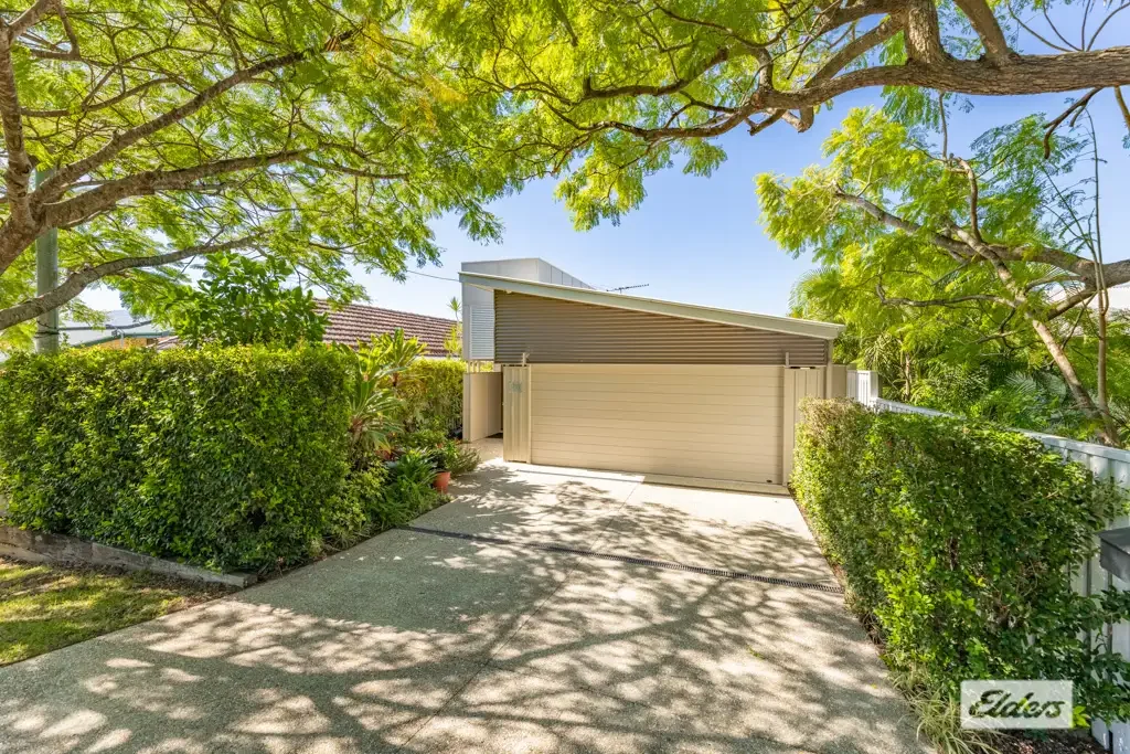 Mitchelton 4部屋 EXECUTIVE FAMILY LIVING AT ITS FINEST - SPACIOUS DESIGN AND ENDLESS FLEXIBILITY