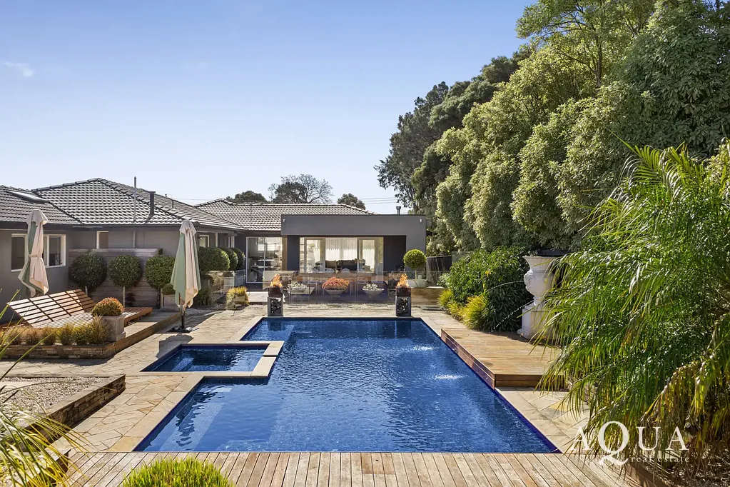Mount Eliza 4બેડરૂમ ~ A Private Family Sanctuary Made for Entertaining ~