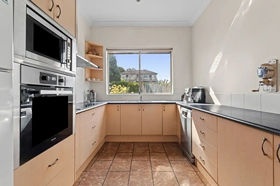 21 Fernvale Avenue, West Ryde, NSW 2114, 5 Bedrooms, 2 Bathrooms, House