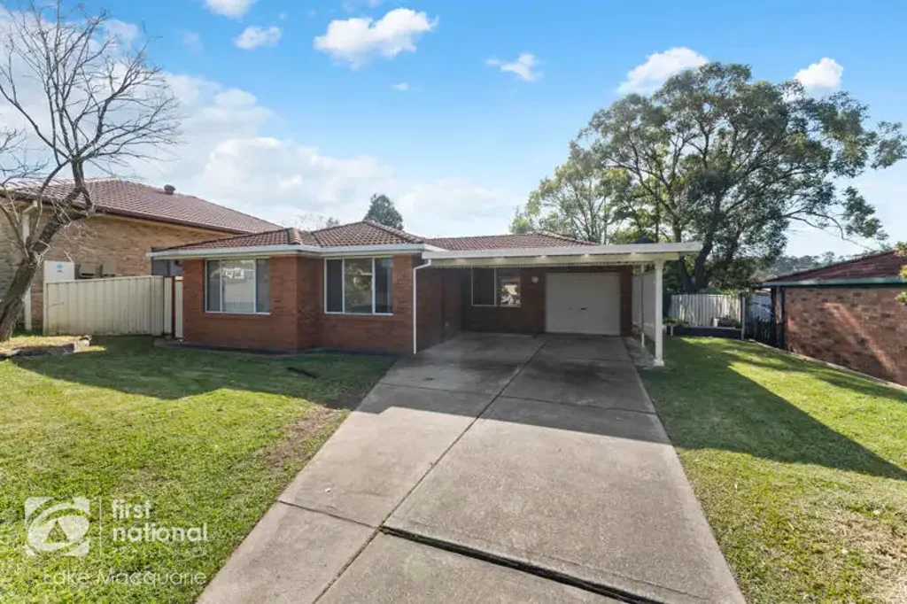 3 Country Grove Drive, Cameron Park, NSW 2285