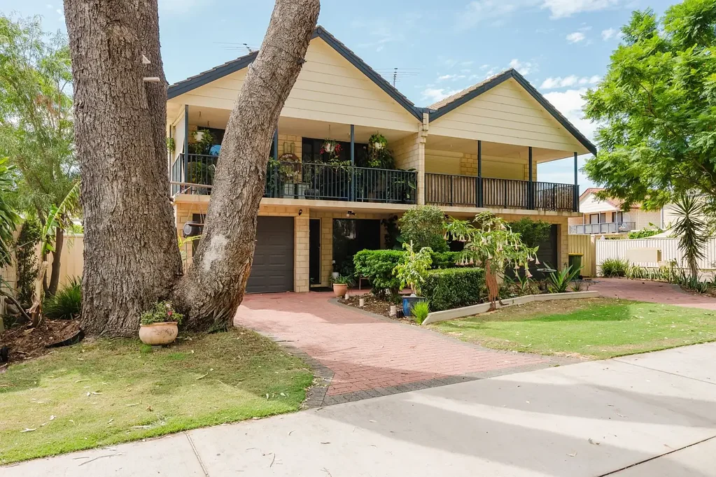 1/70 WALDRON BOULEVARD, Greenfields, WA 6210