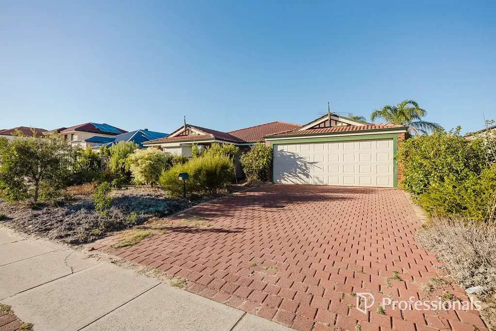 110 Berkley Road, Marangaroo, WA 6064