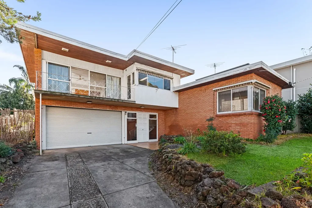 Perfectly Positioned for Beaumaris Family Living