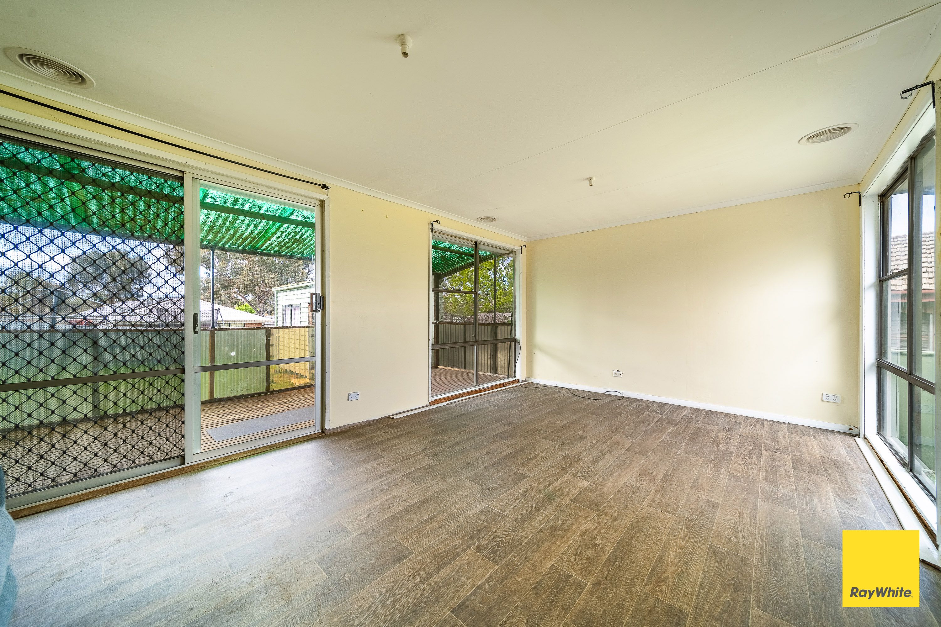 35 TRUSCOTT AV, CALIFORNIA GULLY VIC 3556, 0 Kuwarto, 0 Banyo, House