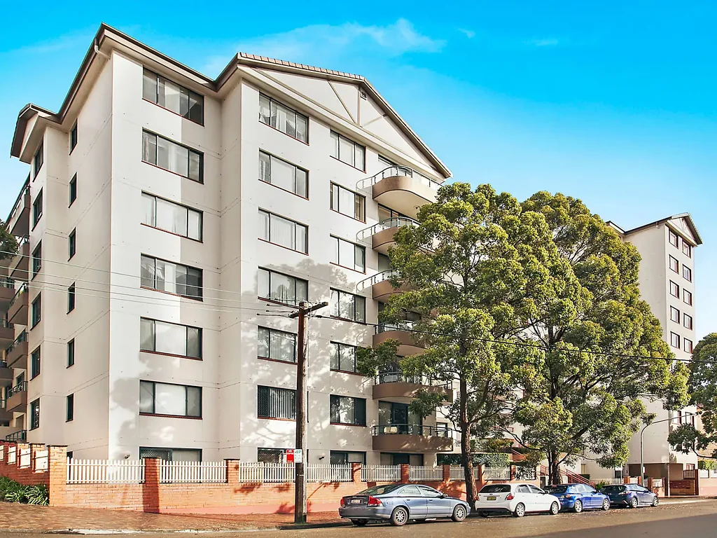 169/208 Pacific Highway, Hornsby, NSW 2077