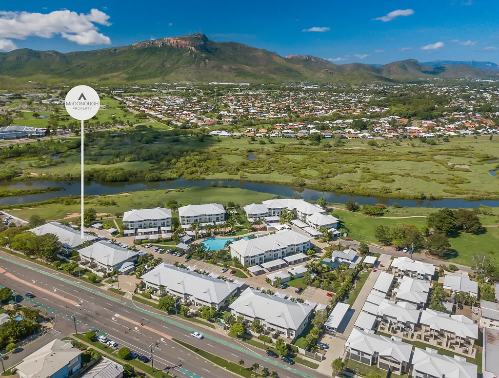30/111-127 Bowen Road, Rosslea, QLD 4812