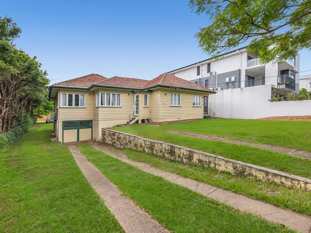 Clayfield 6બેડરૂમ Inspection by Appointment Only - Rare Opportunity on 1012sqm