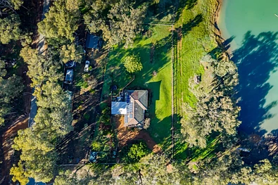 Roleystone 3房  BEAUTIFUL CHARACTER HOME IN A STUNNING POSITION