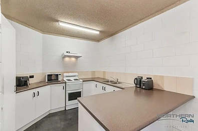 13/16 Old Common Road, Belgian Gardens, QLD 4810, 2房, 1浴, Unit