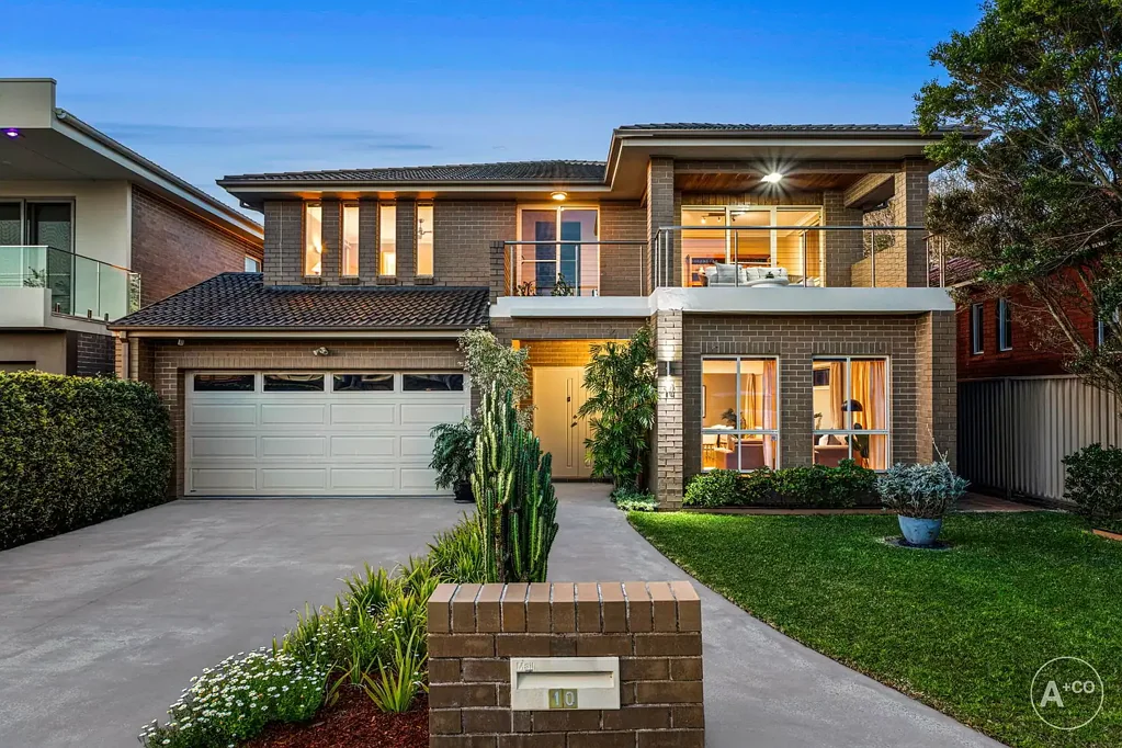 Matraville 5 Slaapkamer Impeccable family home of contemporary comfort and quality
