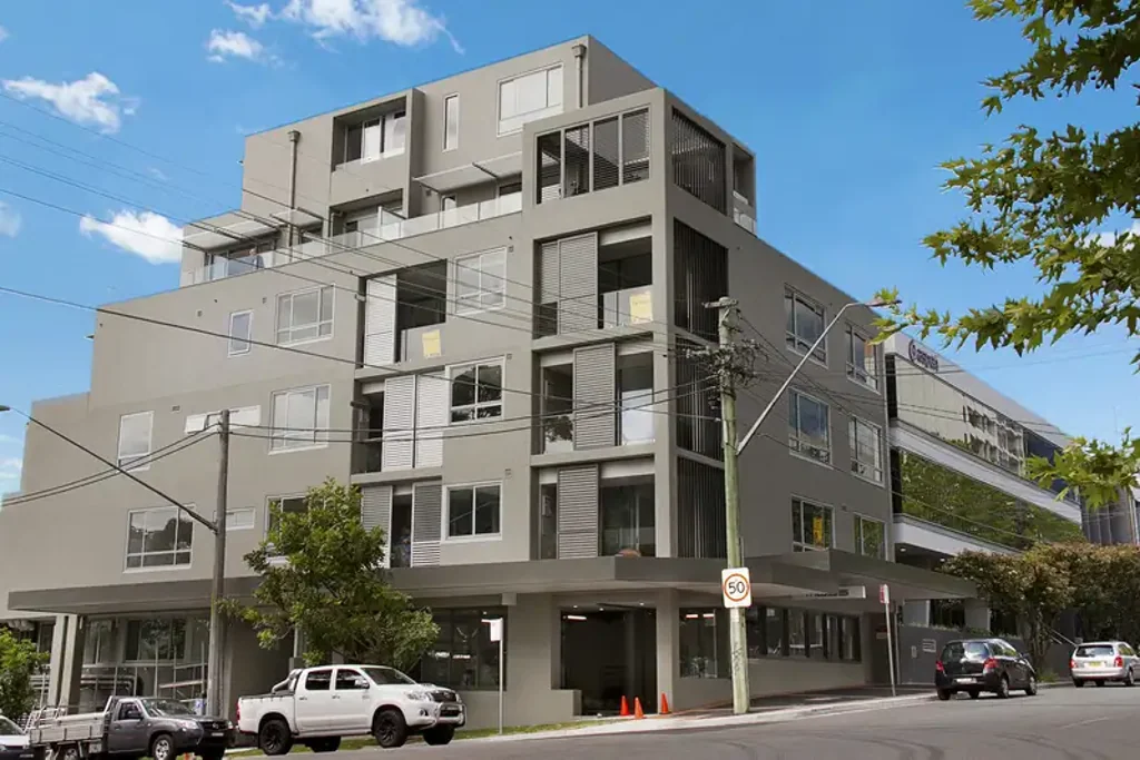 LUXURY APARTMENT W/APPLIANCES