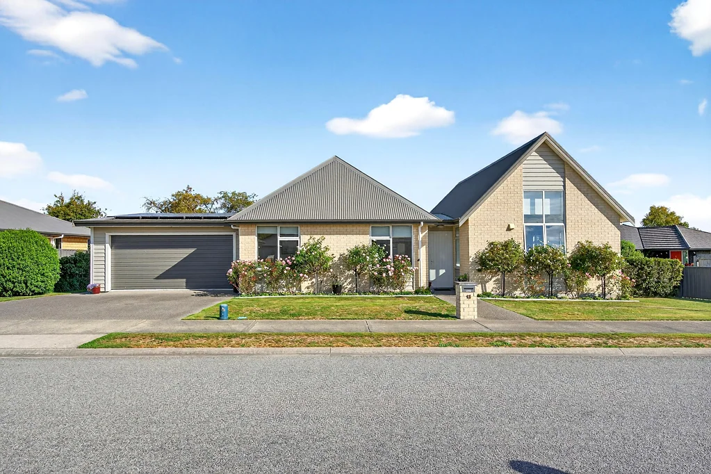 13 Tarata Grove, Lansdowne, Masterton, Wellington