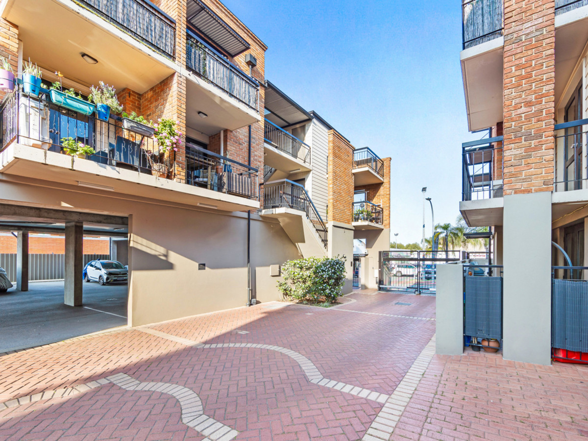 UNIT 35 120-122 LAKE ST, PERTH WA 6000, 0 rūma, 0 rūma horoi, Unit