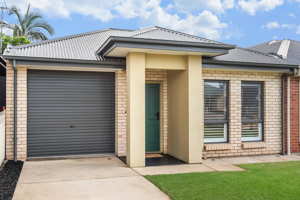 Clearview 4chambre Modern Day Living & Entertaining Made Easy!