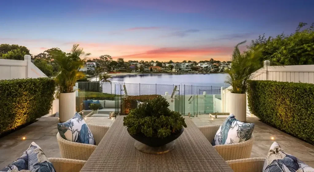 Cabarita 4Zimmer Iconic Waterfront Sanctuary with Timeless Hamptons Grace