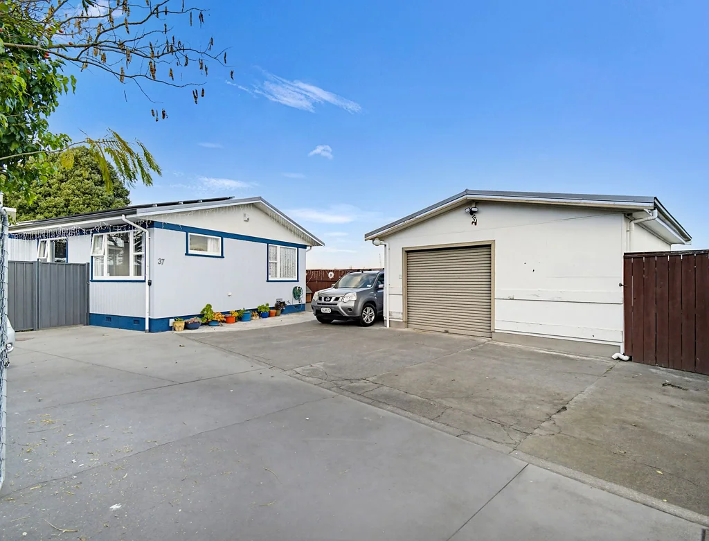 Taradale 4房  Private, Secure & Packed with Extras