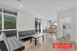 379 Blackburn Road, Mount Waverley