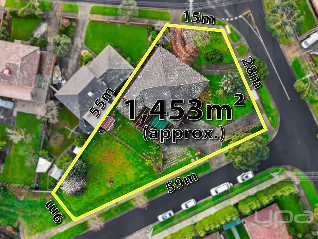 Reservoir 4Zimmer Corner This Opportunity on 1,453m² (Approx.)