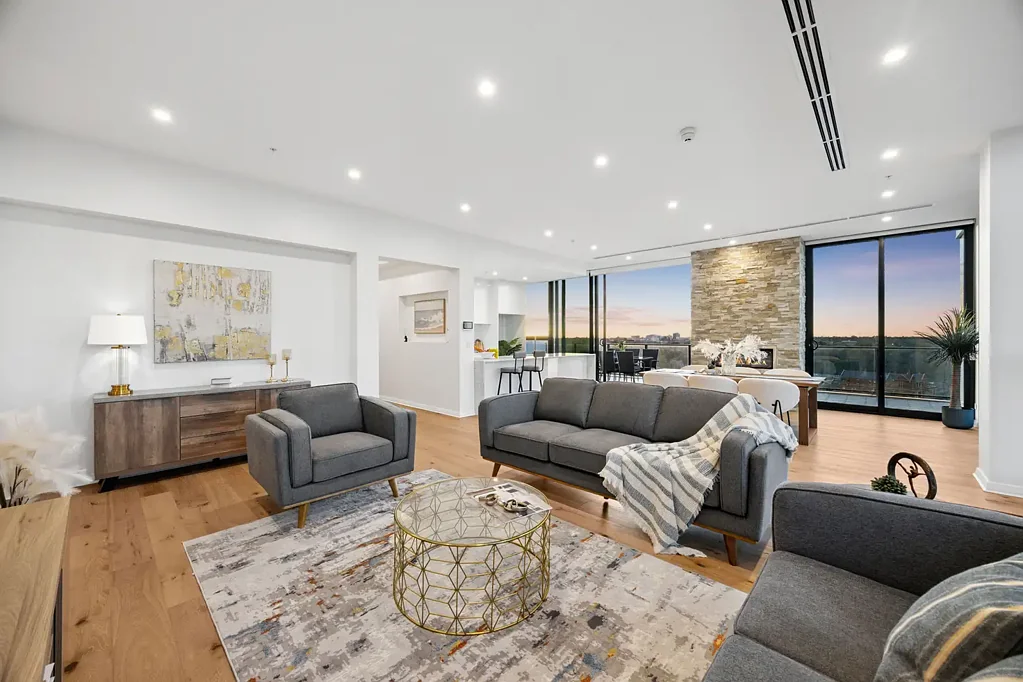 Kent Town 3房  Prodigious Penthouse Living: Unrivalled Space and Enchanting Views