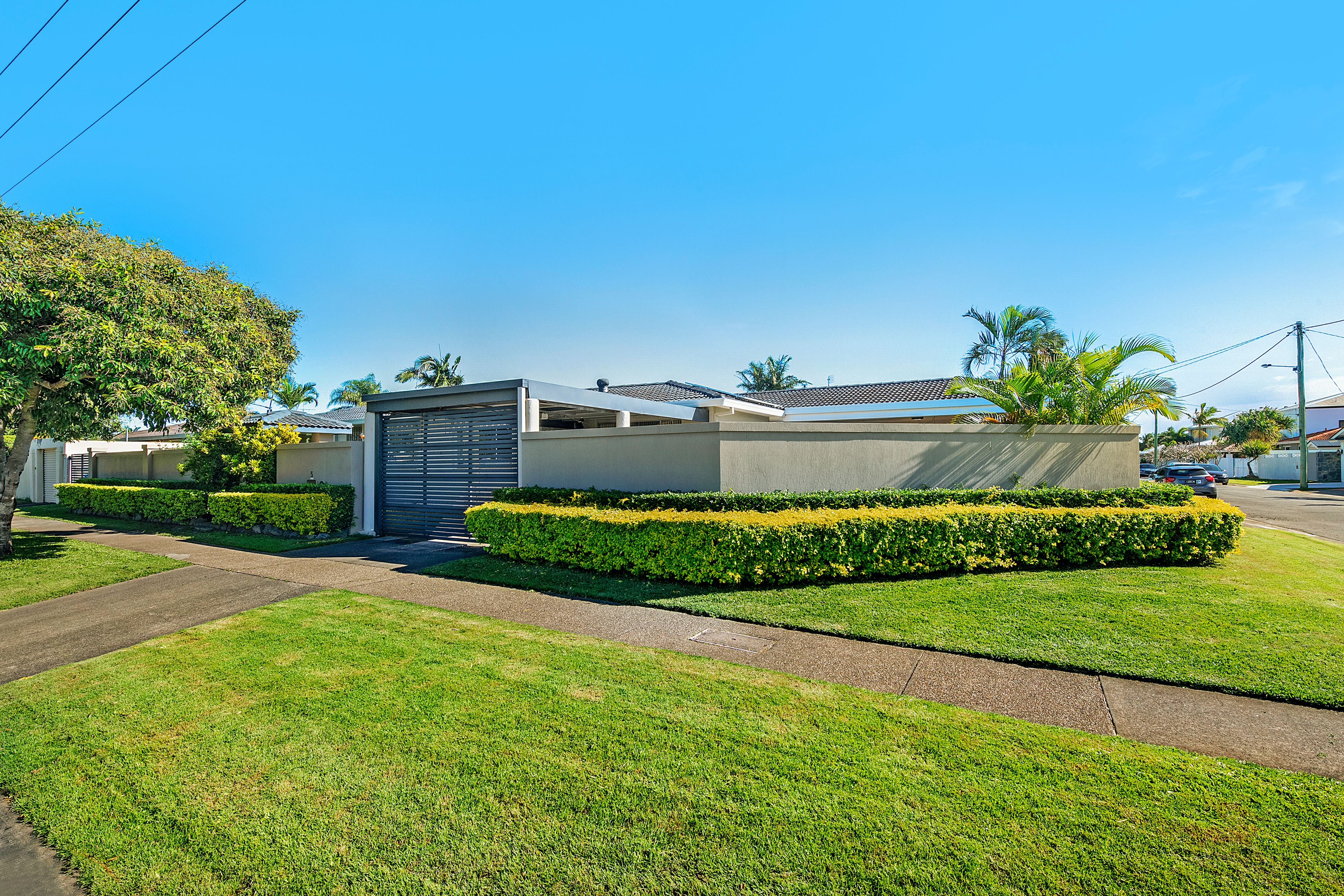 5 RIO VISTA BVD, BROADBEACH WATERS QLD 4218, 0 Bedrooms, 0 Bathrooms, House