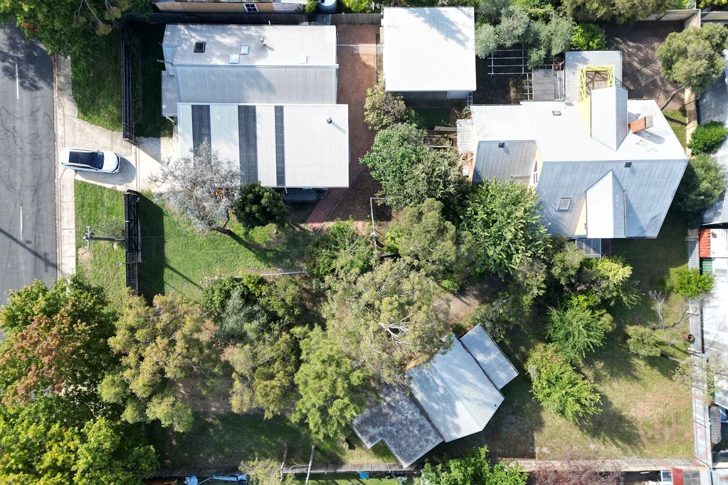 Oaks Estate 6 Bedroom full of.surprises