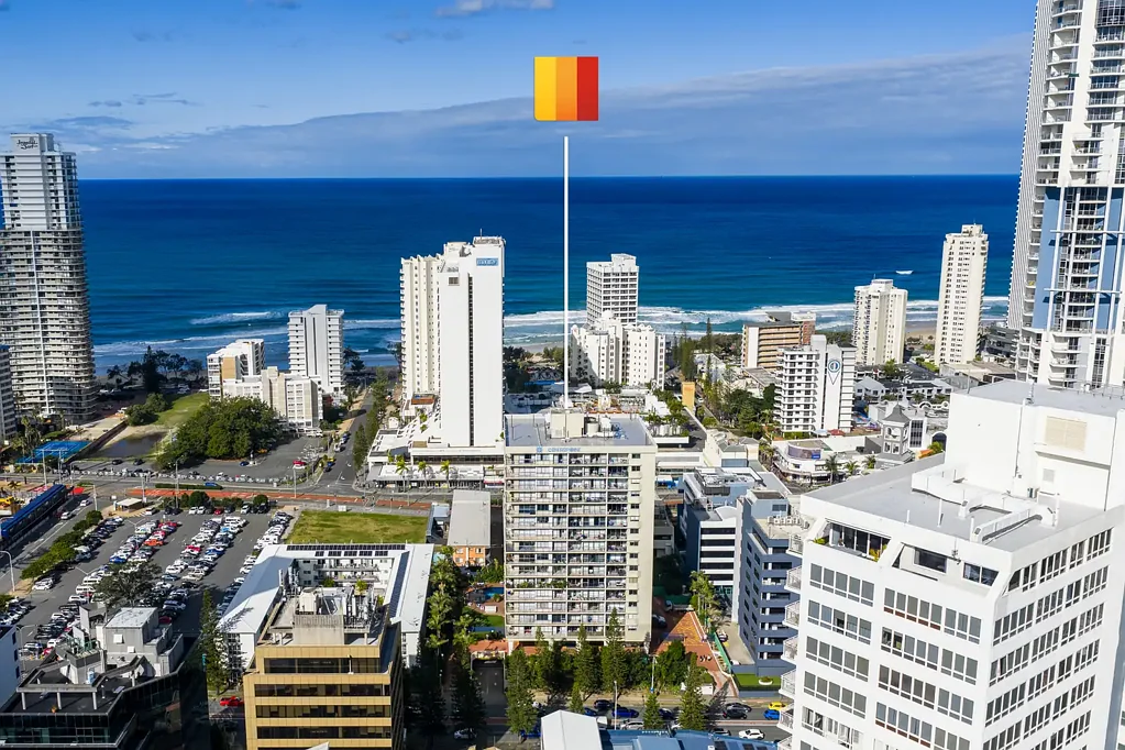 Surfers Paradise 2 Bedroom Bright North-East Apartment in Prime Location