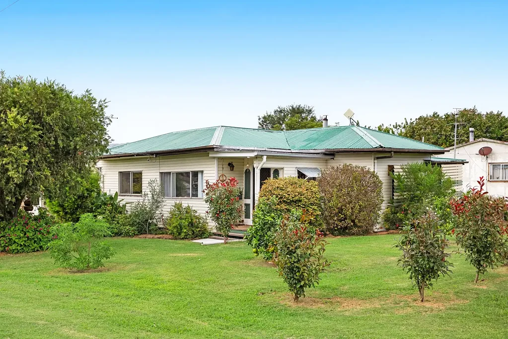 14 Banksia Street, Killarney, QLD 4373