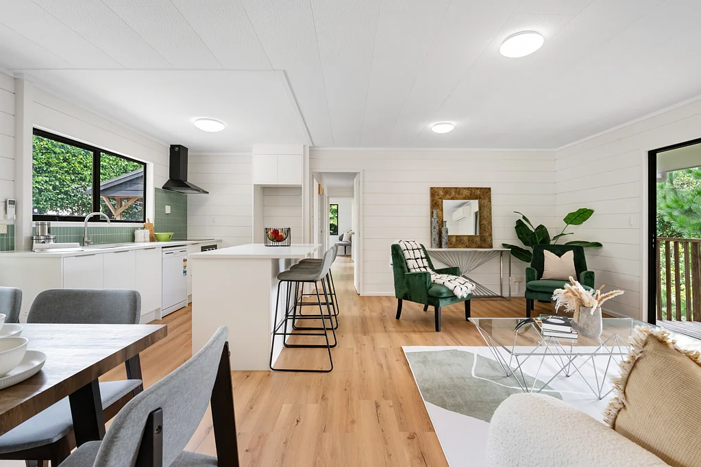 2/15 Pemberton Avenue, Bayview, North Shore City, Auckland