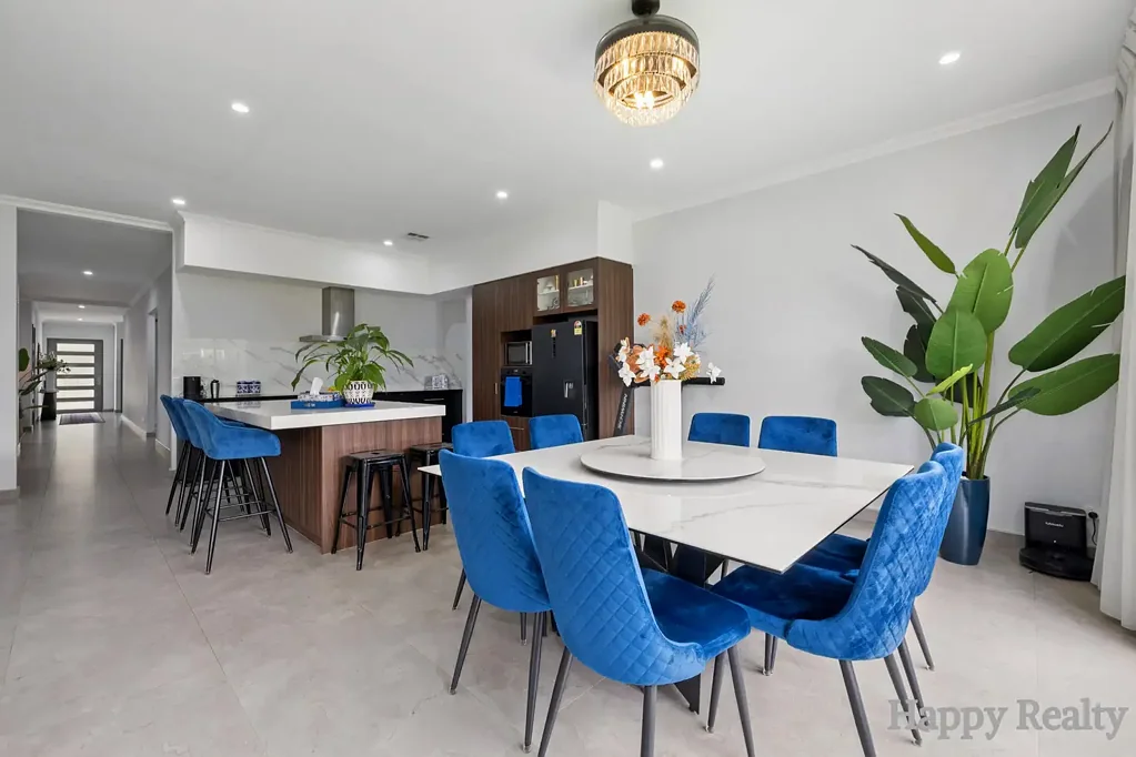 Canning Vale 5غرفة نوم Luxury Living with Premium Upgrades | Built in 2023