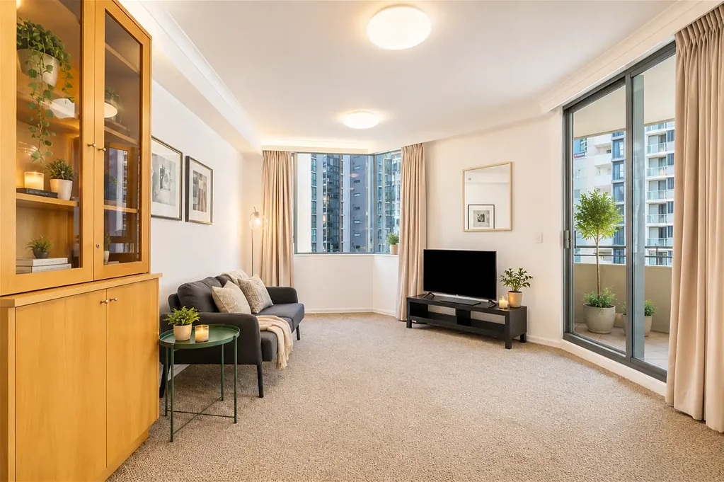 Fully Furnished 1-Bedroom Apartment for Rent - Brisbane CBD