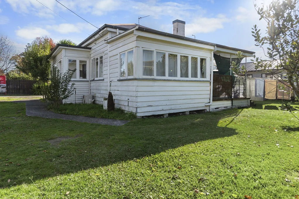 Hamilton East 3房  Packed With Potential In Ham East