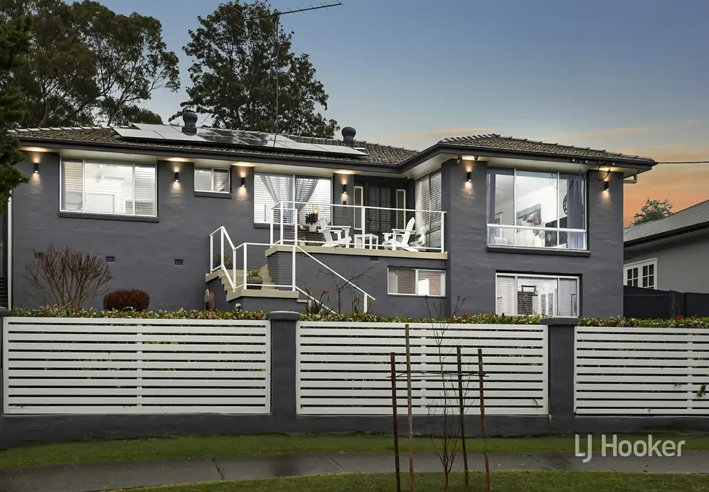 Picton 4 Bedroom Exceptionally renovated home on 1,711m2 block with subdivision potential!