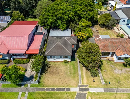 6 Merryl Avenue, Old Toongabbie, NSW 2146, 3房, 1浴, 独立屋