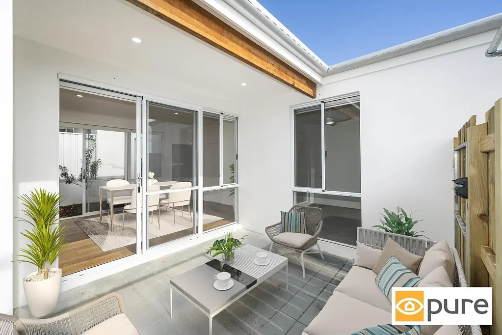 QUALITY VILLA LIVING IN A CONVENIENT LOCATION