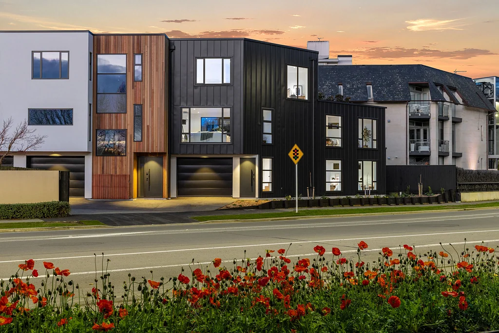 Merivale 3Kwarto Design Excellence Meets Parkside Living