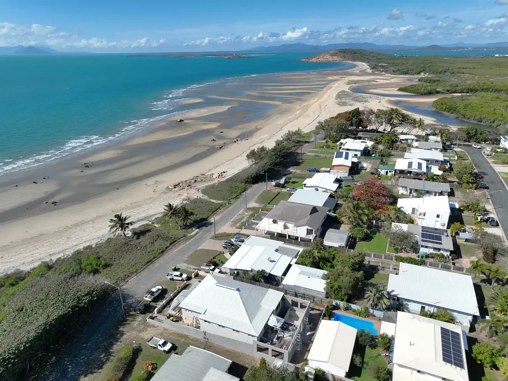 17 Bluewater Parade, Bowen, QLD 4805