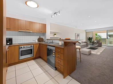 30/38 Vincent Street, Indooroopilly, QLD 4068, 2 slaapkamers, 2 badkamers, Apartment