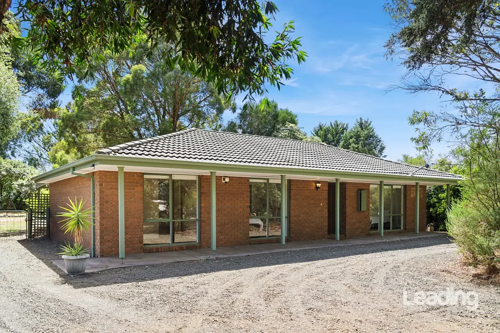 3 Digby Drive, Romsey, VIC 3434