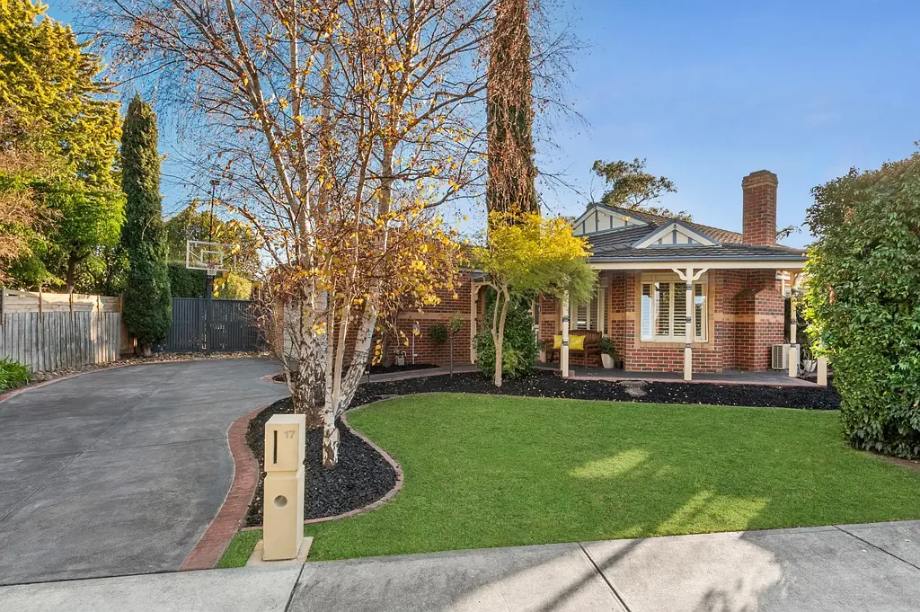 17 Highland Drive, Frankston South, VIC 3199