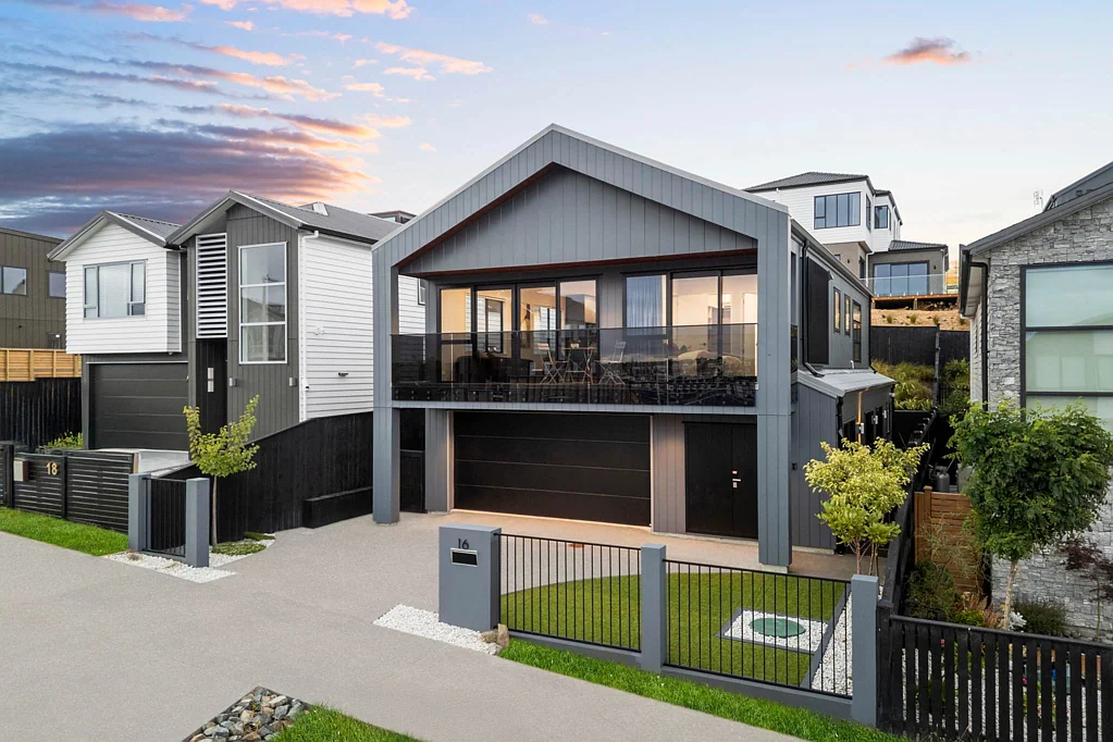 A Modern Sanctuary in Long Bay’s Peaceful New ...
