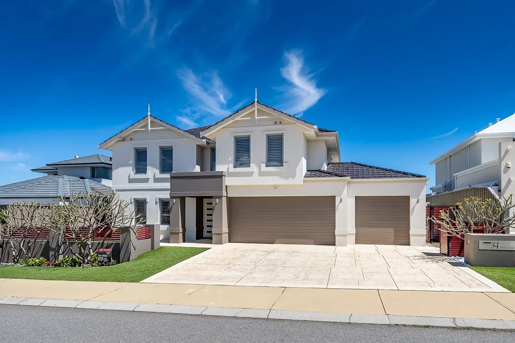 34 Fontelina Parade, Iluka, WA 6028
