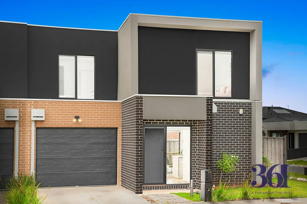 24 Saran Crescent, Deanside, VIC 3336